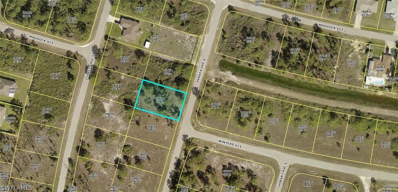 618 Parker Ave., Lehigh Acres, FL 33974