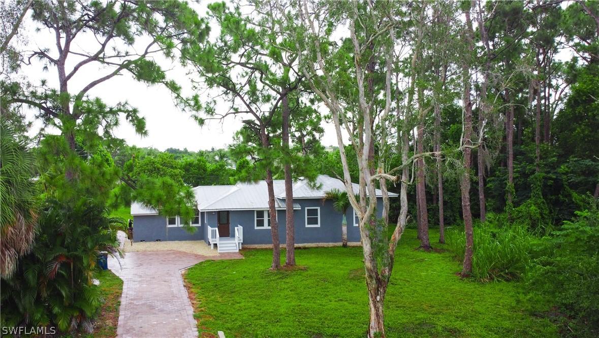 19771 Adams Rd., Fort Myers, FL 33908