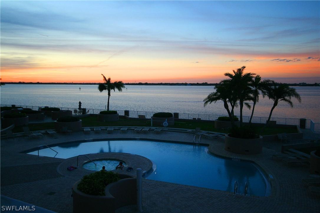 2090 W 1st St. #G407, Fort Myers, FL 33901