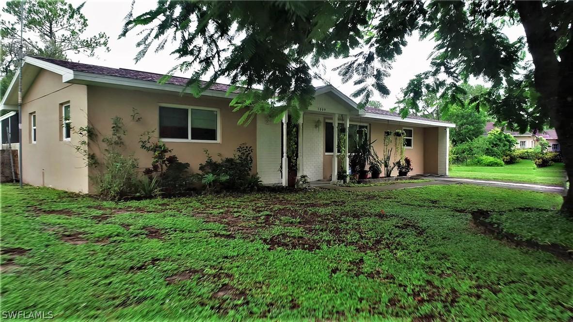 1009 Highland Ave., Lehigh Acres, FL 33972