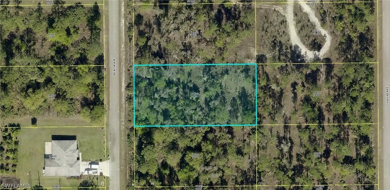 912 Acacia Ave., Lehigh Acres, FL 33972