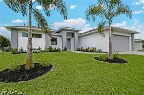 1915 SW 12th Ln., Cape Coral, FL 33991