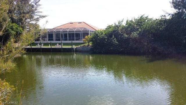 2118 SW 39th Ter., Cape Coral, FL 33914