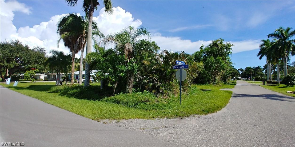 353 Altamont Ave., Fort Myers, FL 33905