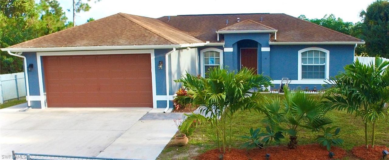 1050 Coleridge St., Lehigh Acres, FL 33974