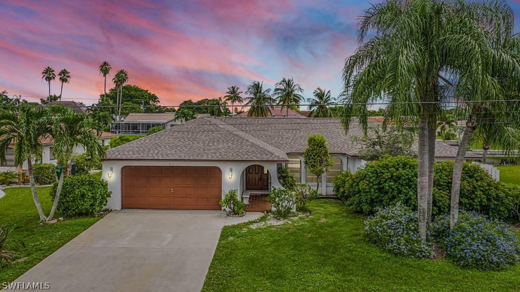 3711 SE 17th Ave., Cape Coral, FL 33904