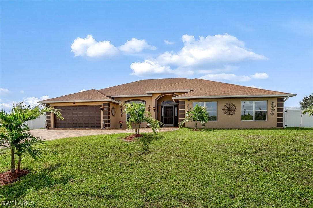 1716 NE 17th Ter., Cape Coral, FL 33909