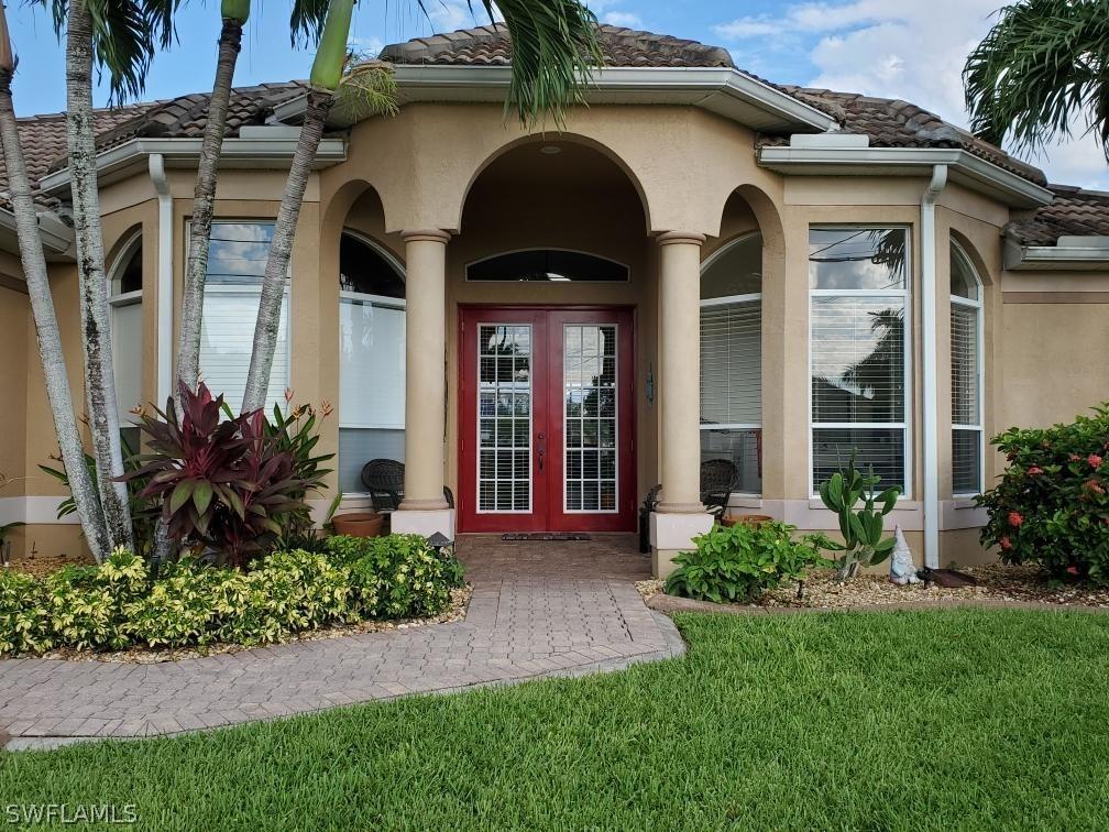 4613 SW 17th Pl., Cape Coral, FL 33914