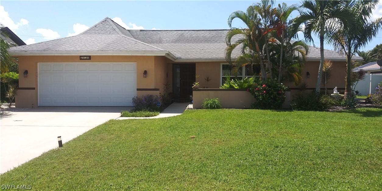 2120 SE 10th Ln., Cape Coral, FL 33990