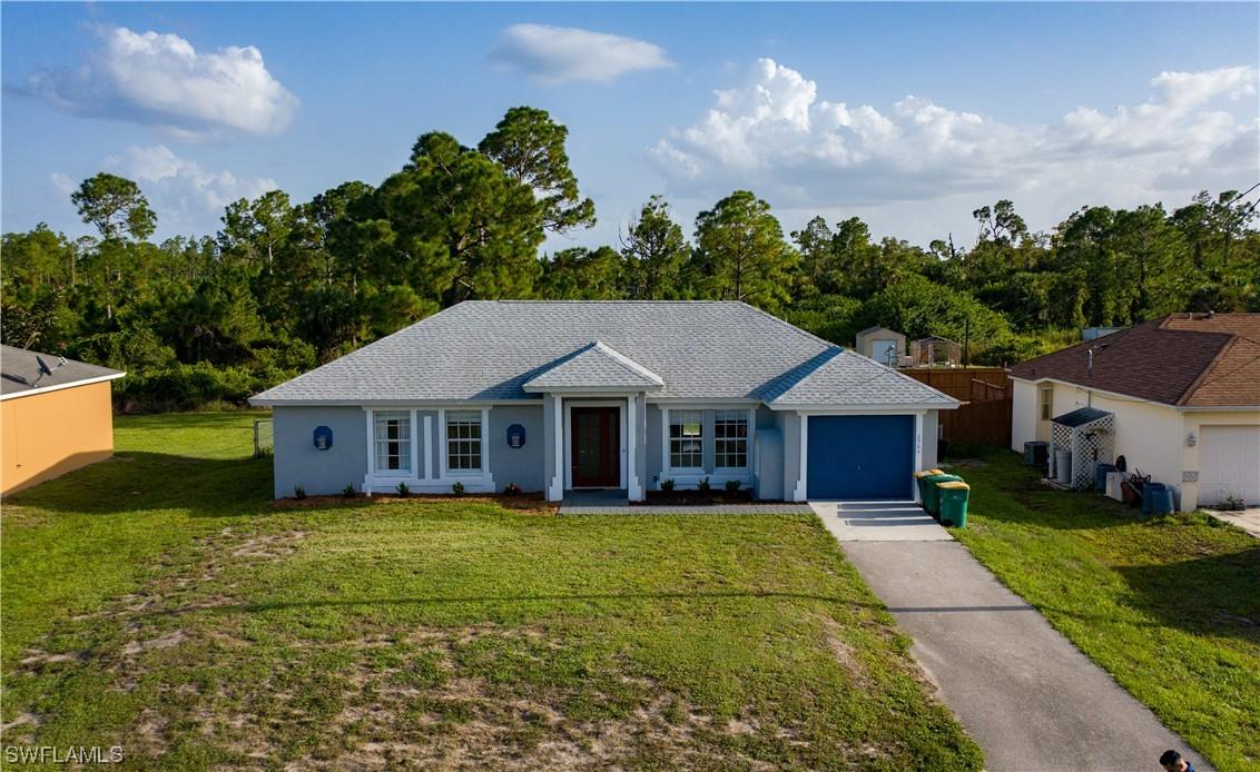 2960 22nd Ave., Naples, FL 34120