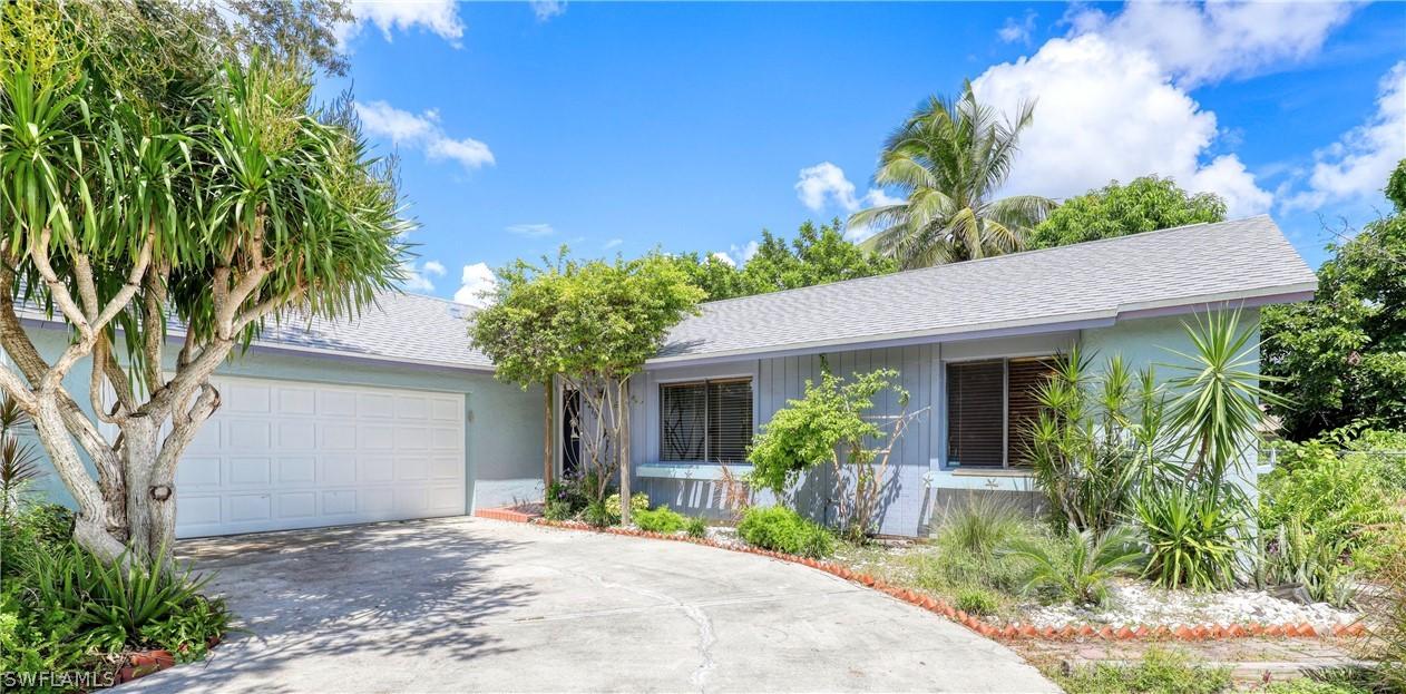 2219 SE 2nd St., Cape Coral, FL 33990