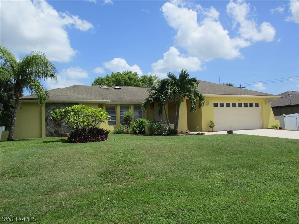621 SE 1st Ave., Cape Coral, FL 33990
