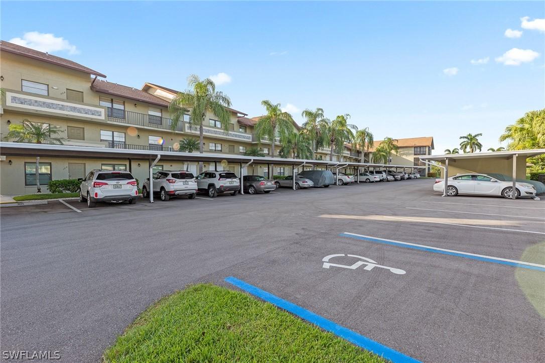 4230 SE 20th Pl. #202, Cape Coral, FL 33904