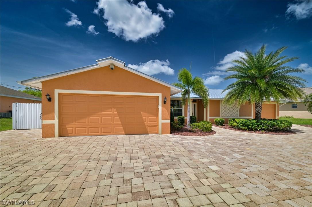 1822 SW 1st Pl., Cape Coral, FL 33991