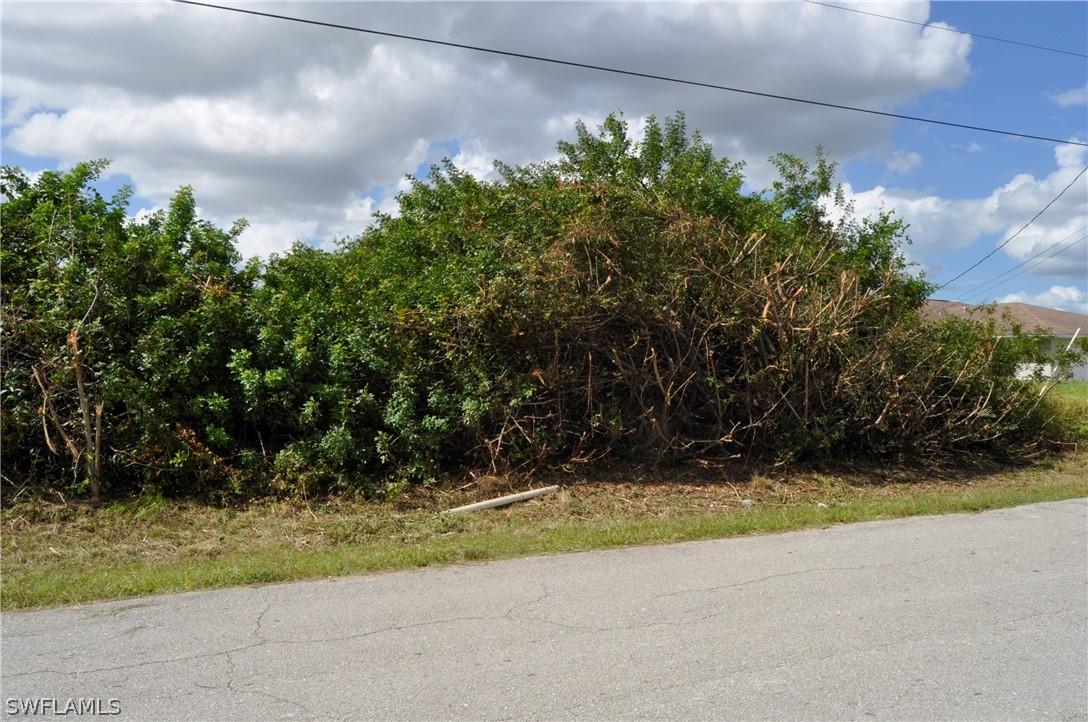 1124/1126 Harry Ave., Lehigh Acres, FL 33973