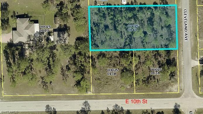 1003 Cleveland Ave., Lehigh Acres, FL 33972