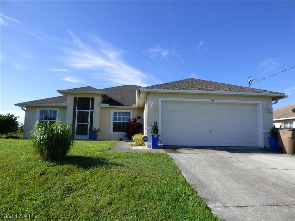 1144 Emory St., Lehigh Acres, FL 33974