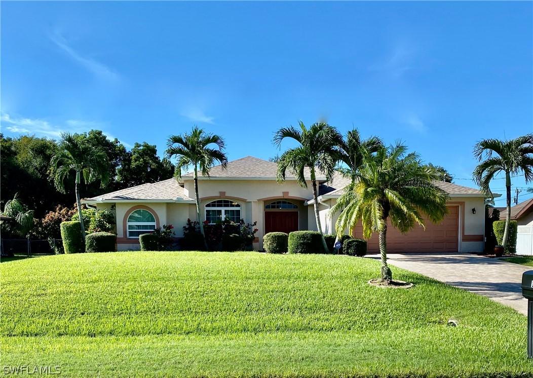 1028 NE Van Loon Ln., Cape Coral, FL 33909