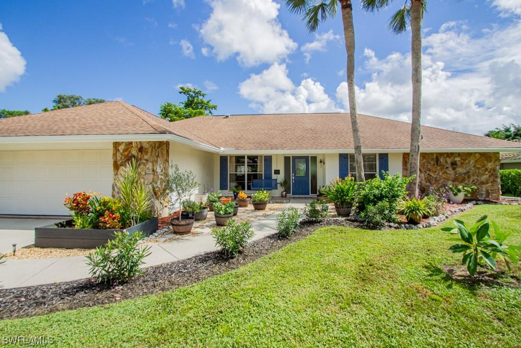 2224 Queens Blvd., Naples, FL 34112