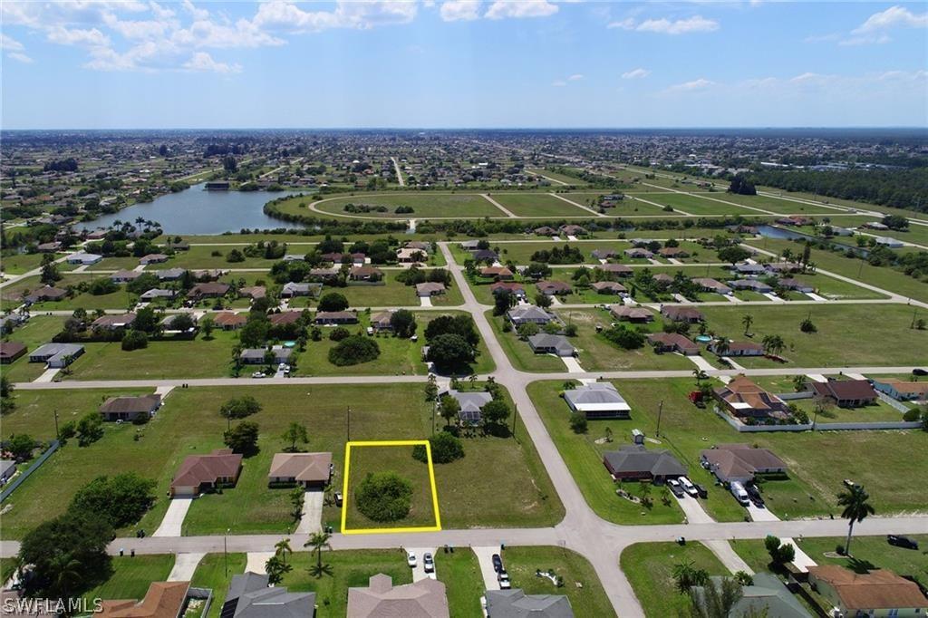 2108 NE 15th Ave., Cape Coral, FL 33909