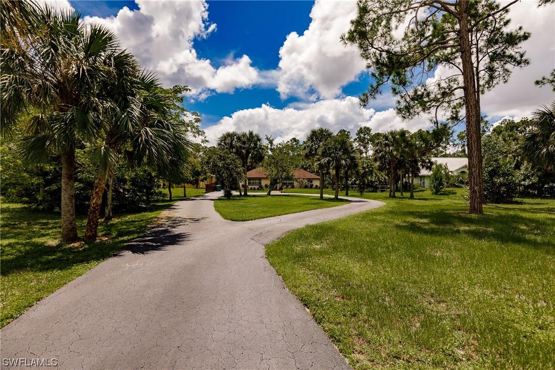 3770 25th Ave., Naples, FL 34117