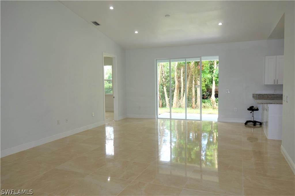 18302 Huckleberry Rd., Fort Myers, FL 33967
