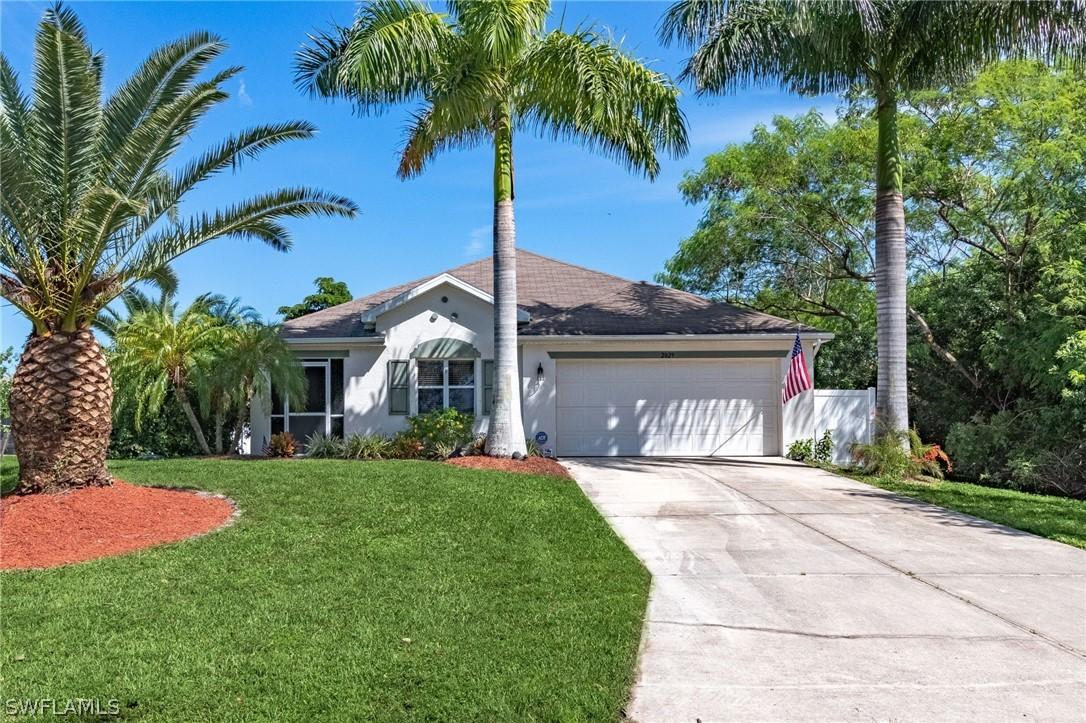 2029 NW 4th Ter., Cape Coral, FL 33993