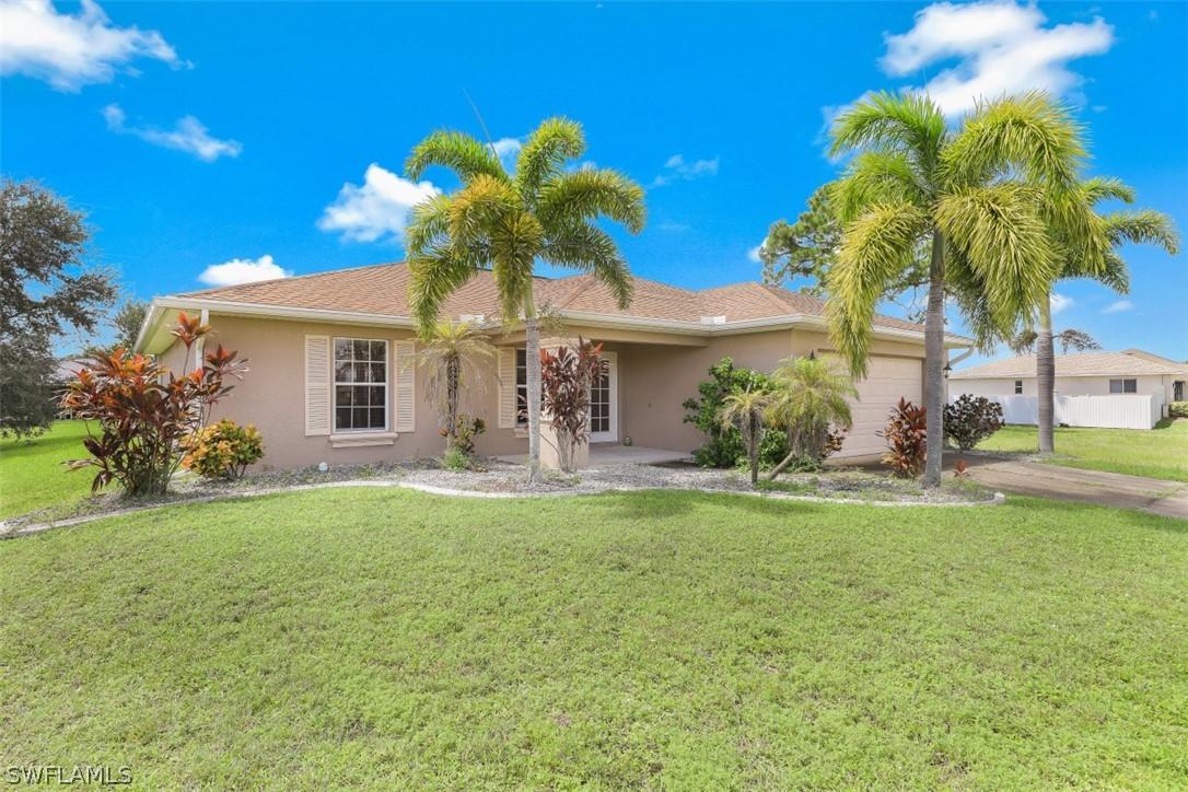 424 NW 15th Ter., Cape Coral, FL 33993