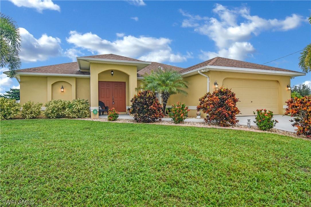 21 SW 22nd Ave., Cape Coral, FL 33991