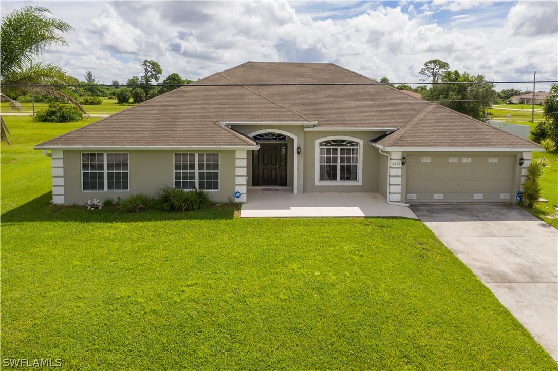 2909 NW Juanita Pl., Cape Coral, FL 33993