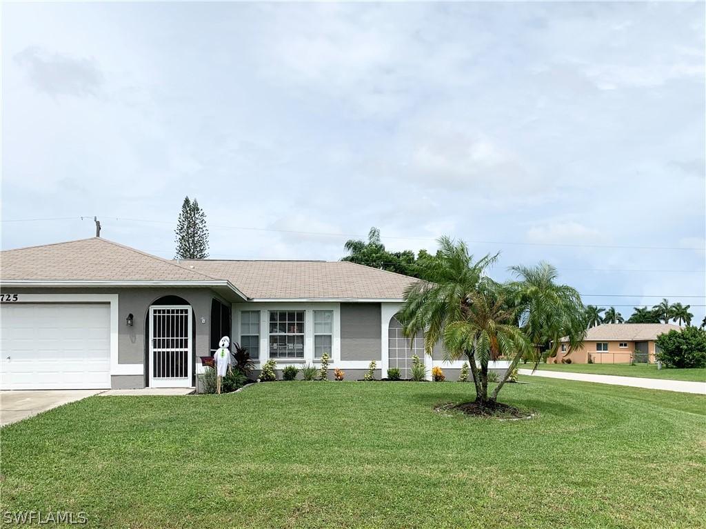 1725 SE 8th Ter., Cape Coral, FL 33990