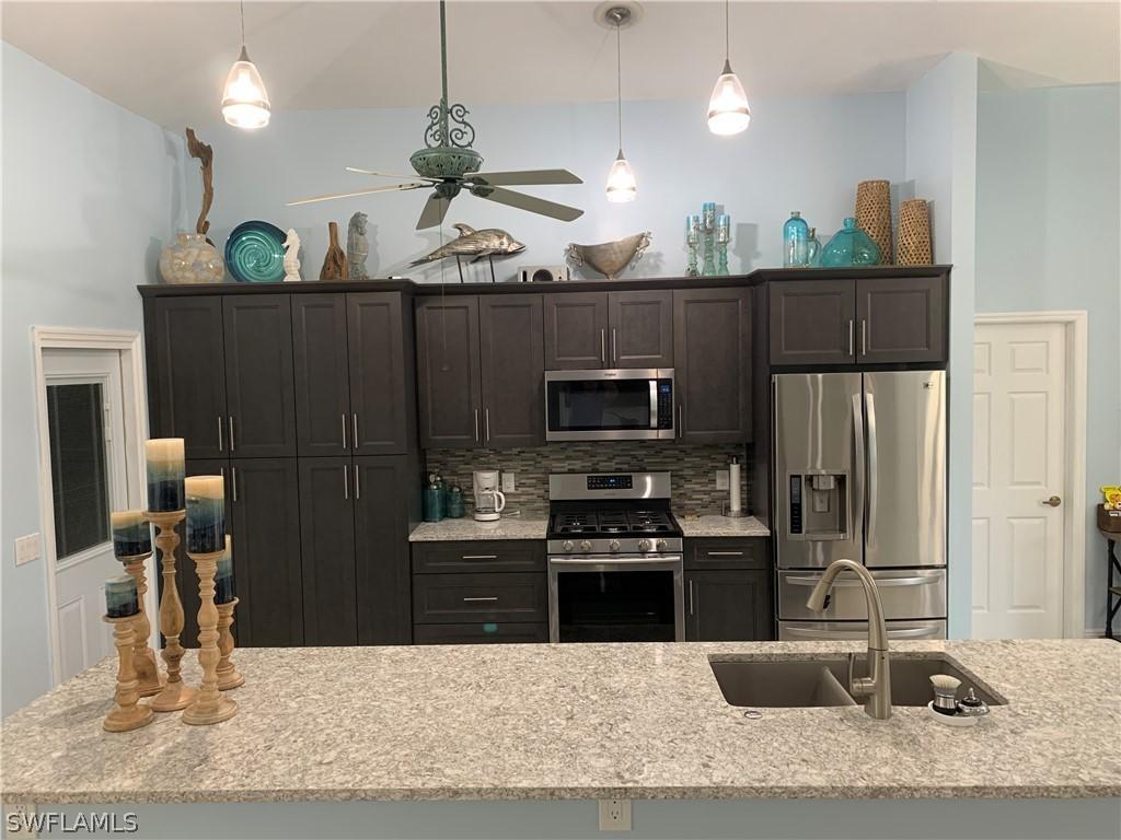 4109 SW 5th Pl., Cape Coral, FL 33914