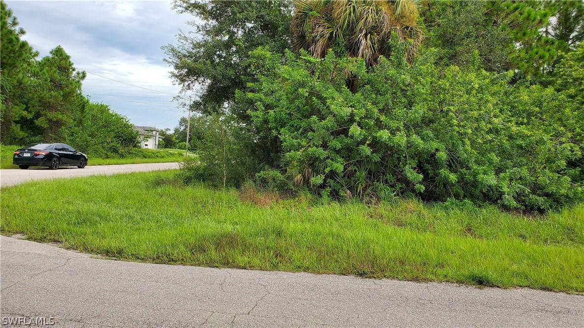 55 Ruth Ave., Lehigh Acres, FL 33976
