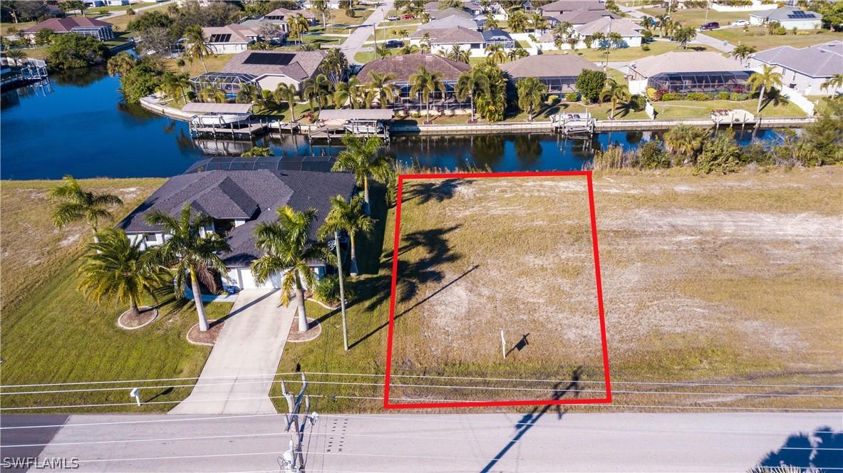 2325 SW 32nd St., Cape Coral, FL 33914