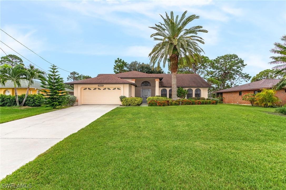 856 SW 18th Ter., Cape Coral, FL 33991