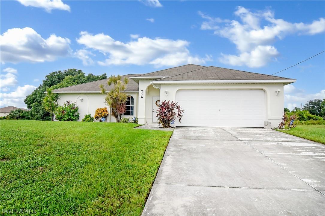 3436 SW 8th Pl., Cape Coral, FL 33914