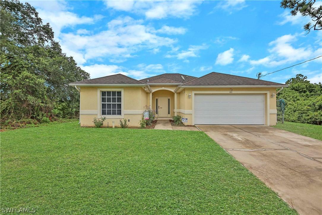 313 Austin Ave., Lehigh Acres, FL 33974