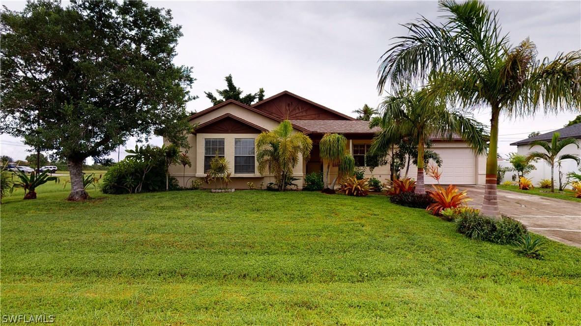 1423 NE 2nd Ave., Cape Coral, FL 33909