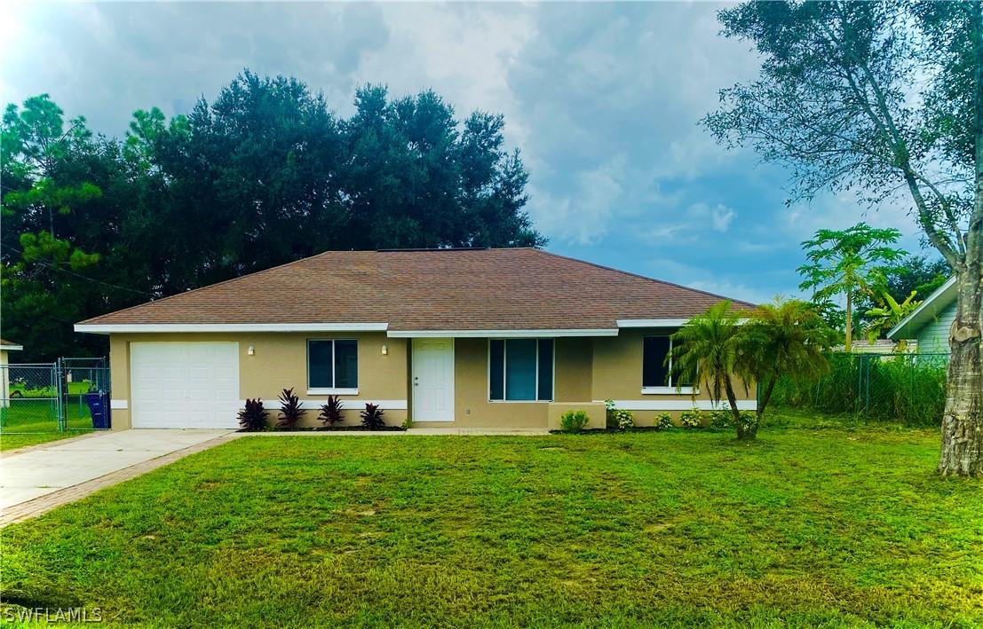 2809 7th St., Lehigh Acres, FL 33971