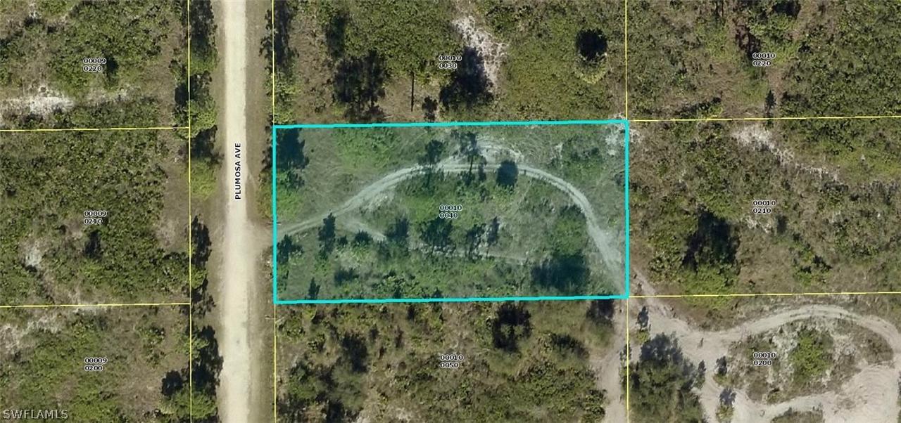 816 Plumosa Ave., Lehigh Acres, FL 33972