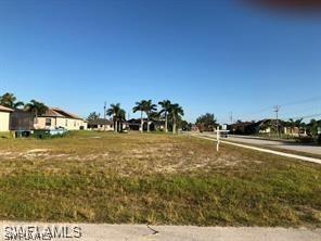 2735 SW 43rd St., Cape Coral, FL 33914