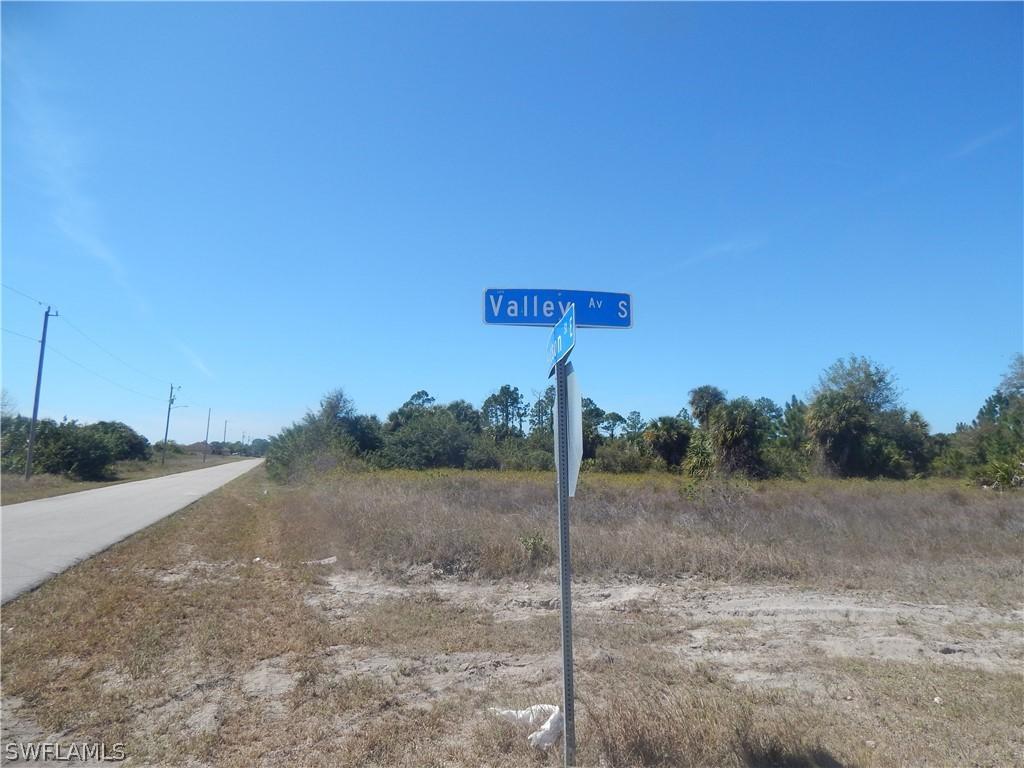 651 Valley Ave., Lehigh Acres, FL 33974