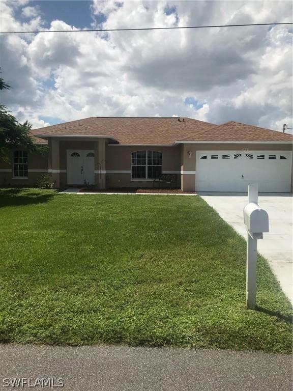838 Woodridge Cir., Fort Myers, FL 33913