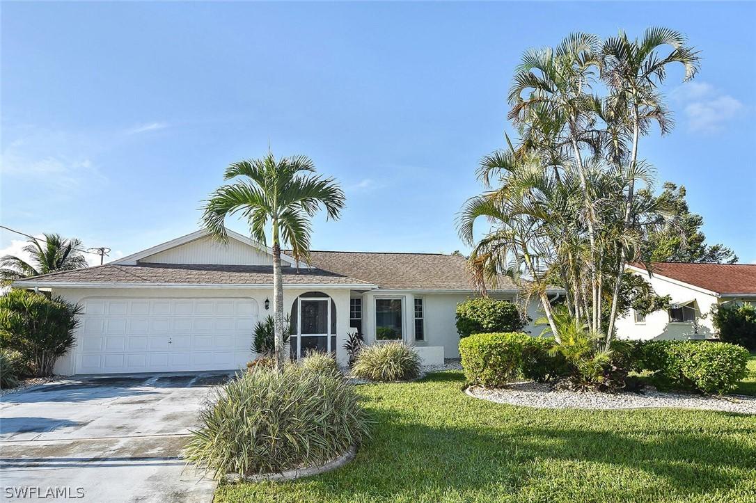 242 SW 39th Ter., Cape Coral, FL 33914