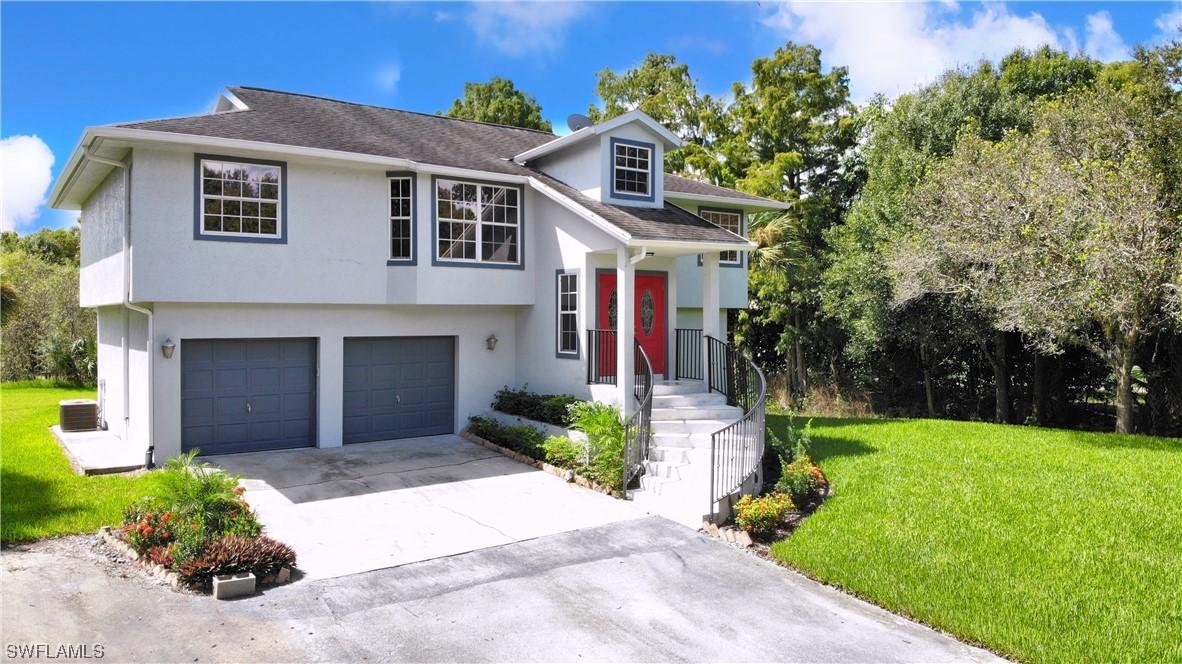 5880 Dogwood Way, Naples, FL 34116