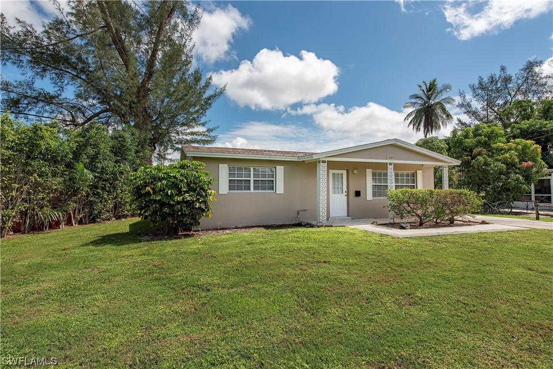 518 14th St., Naples, FL 34102