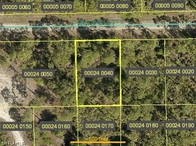 1126 Coral Bells St., Lehigh Acres, FL 33974