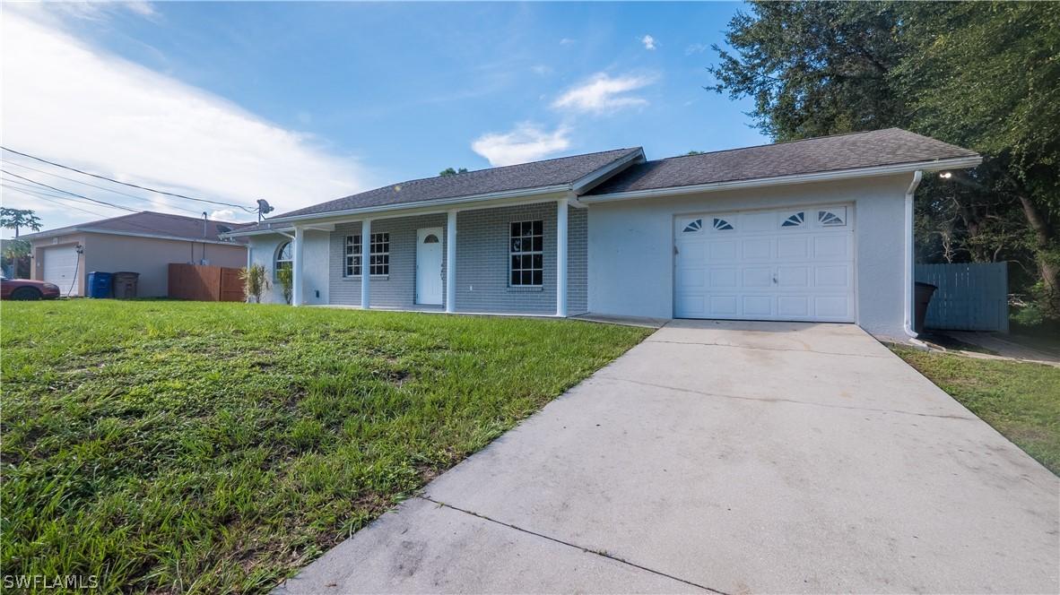 5019 Lee Cir., Lehigh Acres, FL 33971