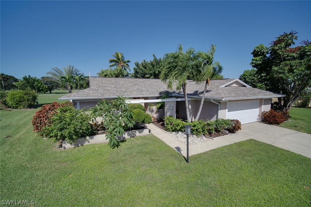 1611 Tredegar Dr., Fort Myers, FL 33919