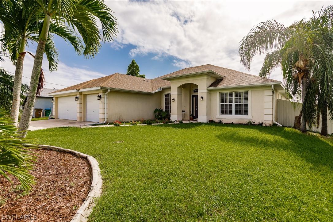 832 NE 38th Ter., Cape Coral, FL 33909